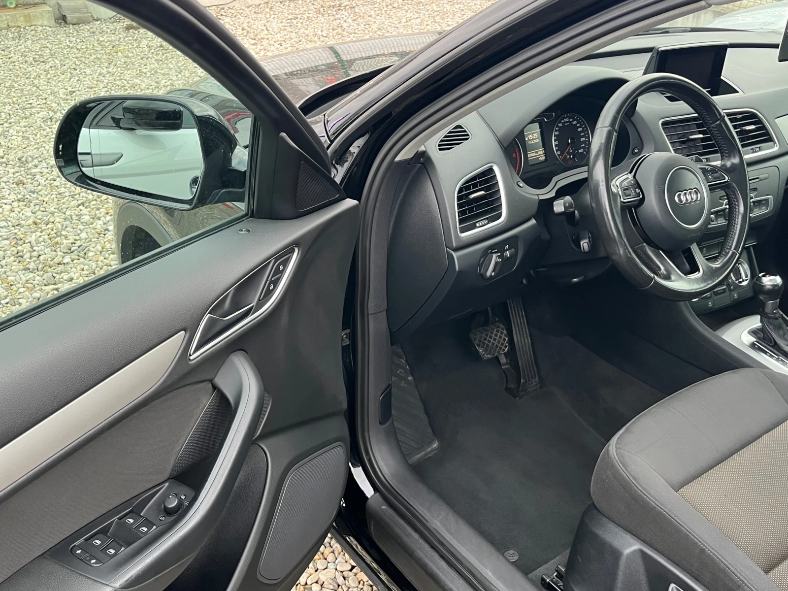 Audi Q3 2.0TDI.Quattro.Face.Много хубав.Собствен лизинг!!! - изображение 9