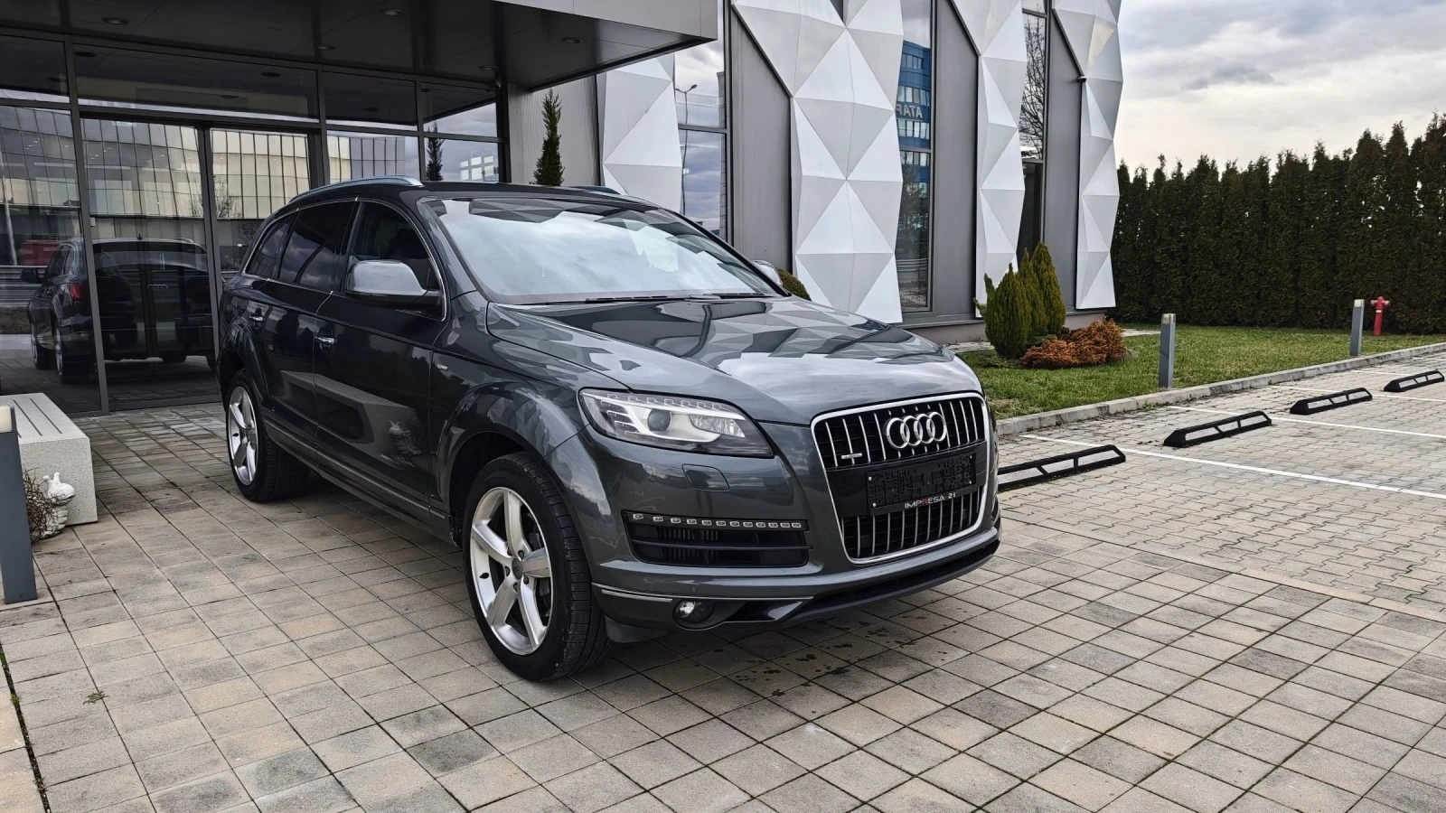 Audi Q7 3.0TDI 245kc.S-line distronik 153000km!!! - изображение 3