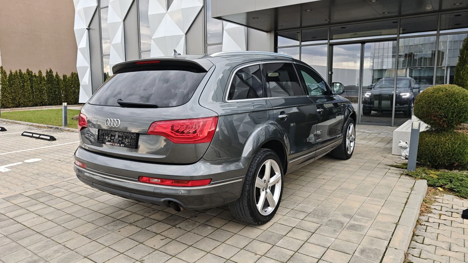 Audi Q7 3.0TDI 245kc.S-line distronik 153000km!!! - изображение 4