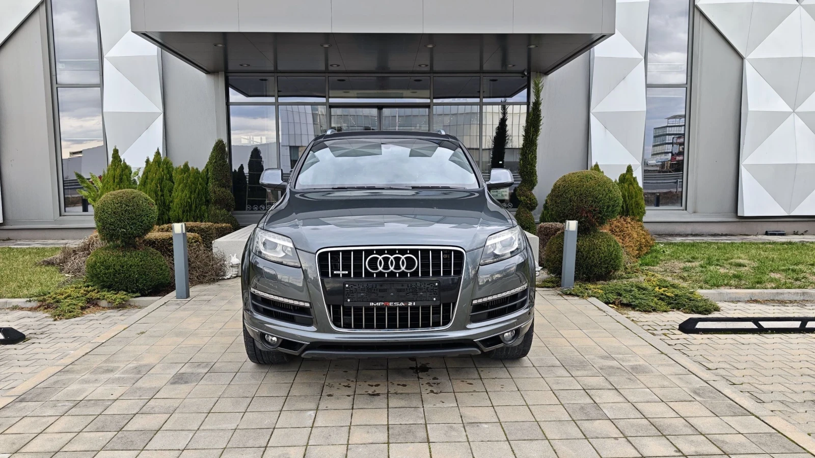 Audi Q7 3.0TDI 245kc.S-line distronik 153000km!!! - изображение 2