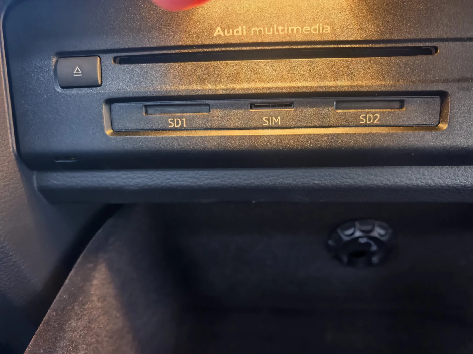 Audi Q5 2.0tdi, снимка 15 - Автомобили и джипове - 53798194