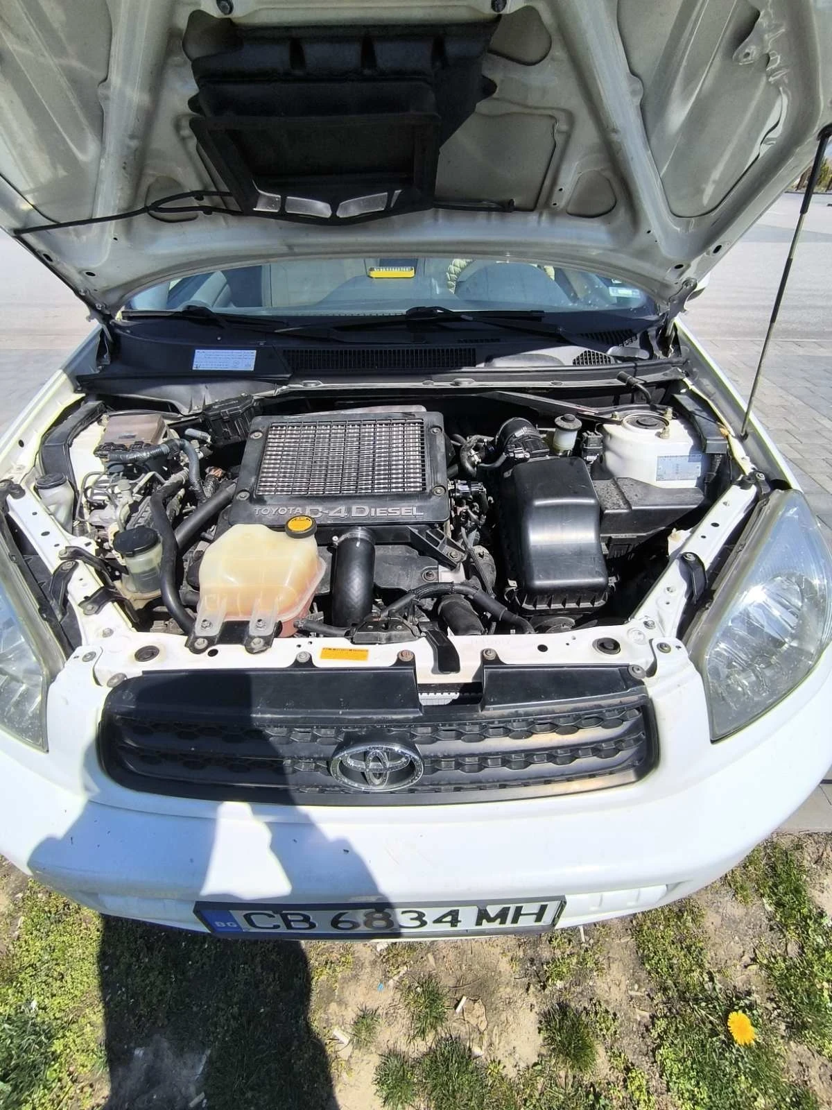 Toyota Rav4 2.0 D4D, снимка 9 - Автомобили и джипове - 54114473