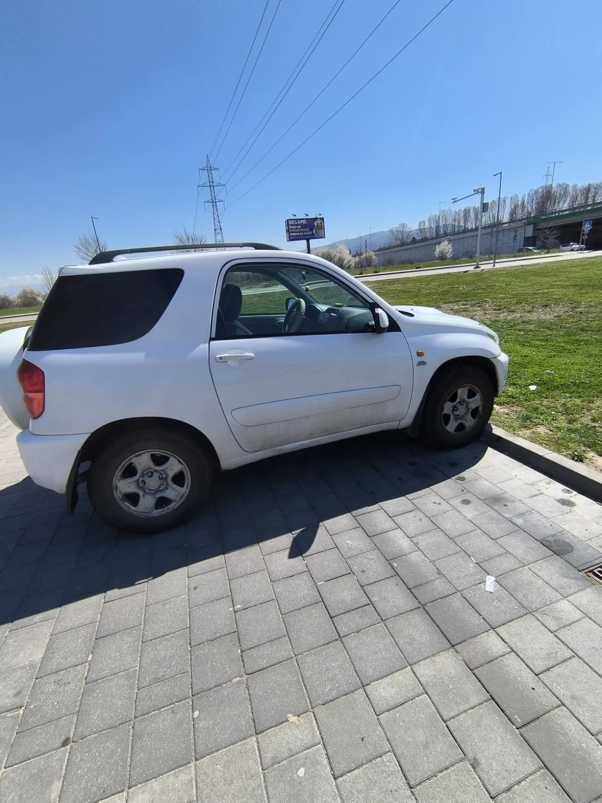 Toyota Rav4 2.0 D4D, снимка 4 - Автомобили и джипове - 54114473