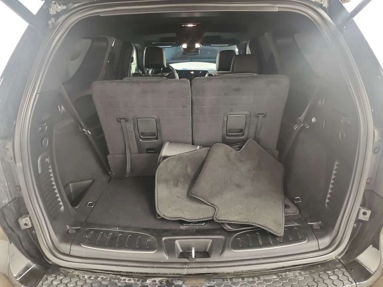 Dodge Durango * R/T PLUS * 2 КЛЮЧА * 1 СОБСТВЕНИК * БЕЗ ИНЦИДЕНТ, снимка 14 - Автомобили и джипове - 54266857