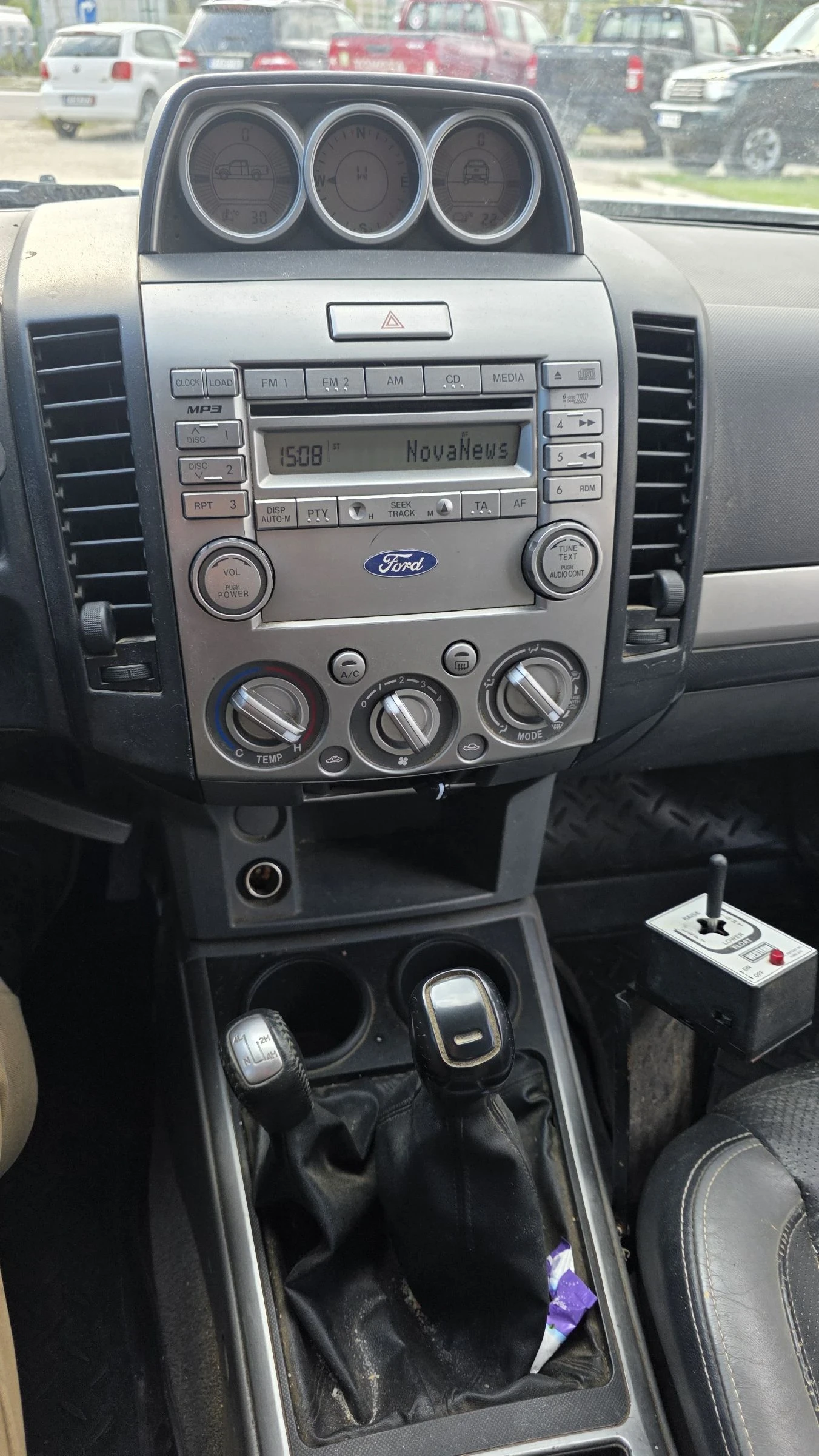 Ford Ranger 2.5  4X4 Климатик, снимка 10 - Автомобили и джипове - 54345472