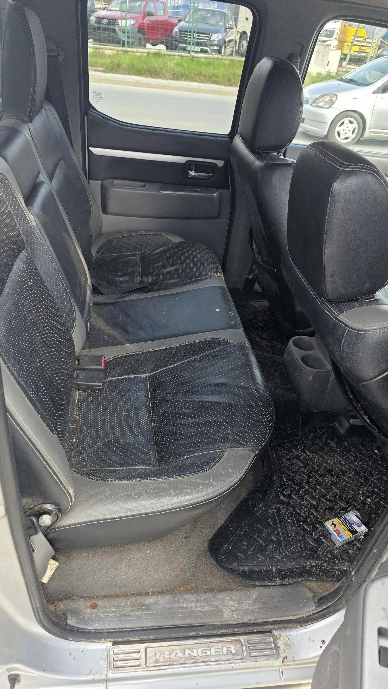 Ford Ranger 2.5  4X4 Климатик, снимка 5 - Автомобили и джипове - 54345472