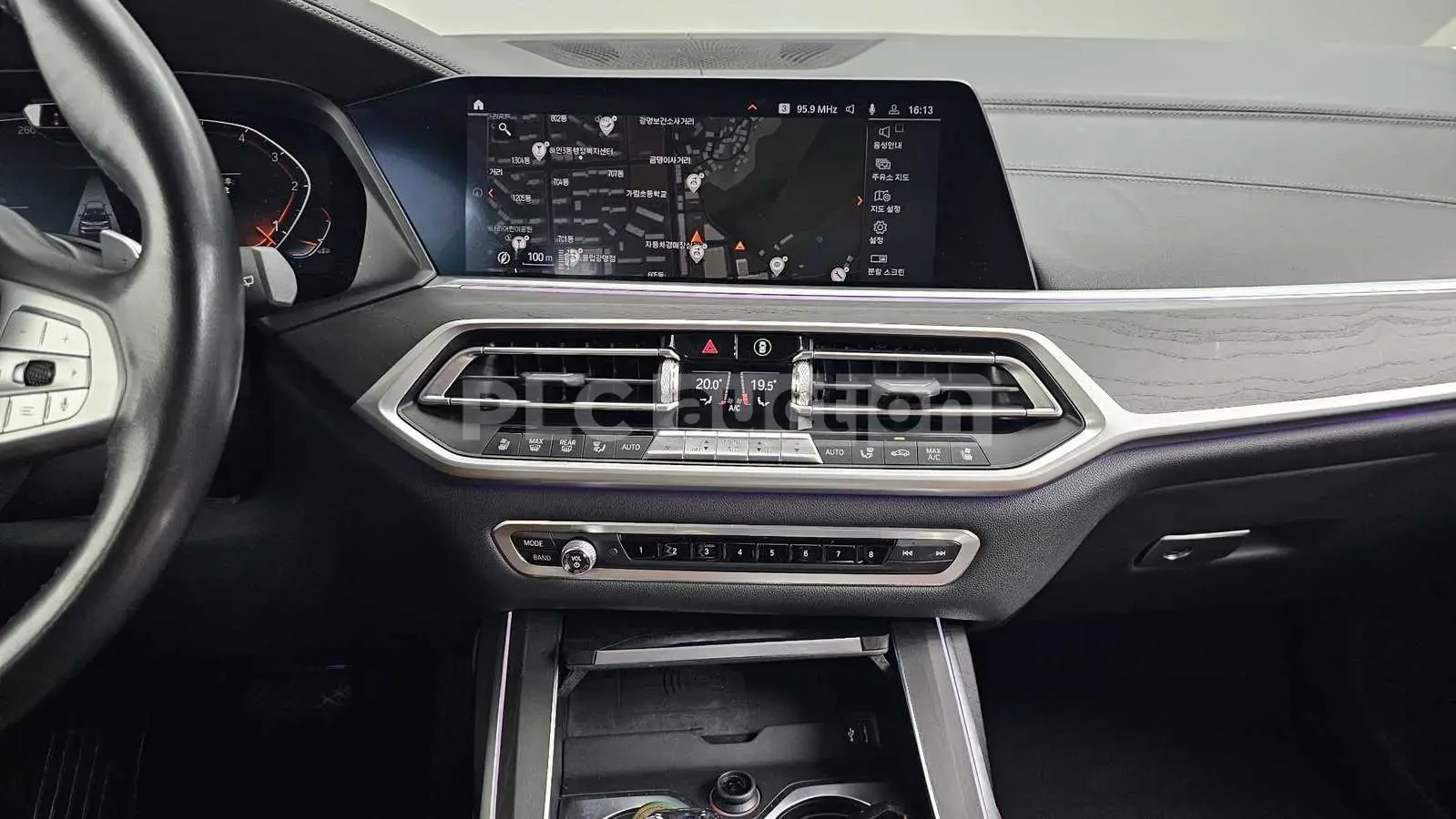 BMW X7 HEAD-UP * ОДБУХВАНЕ * H/K * PANO * 360, снимка 15 - Автомобили и джипове - 54554983