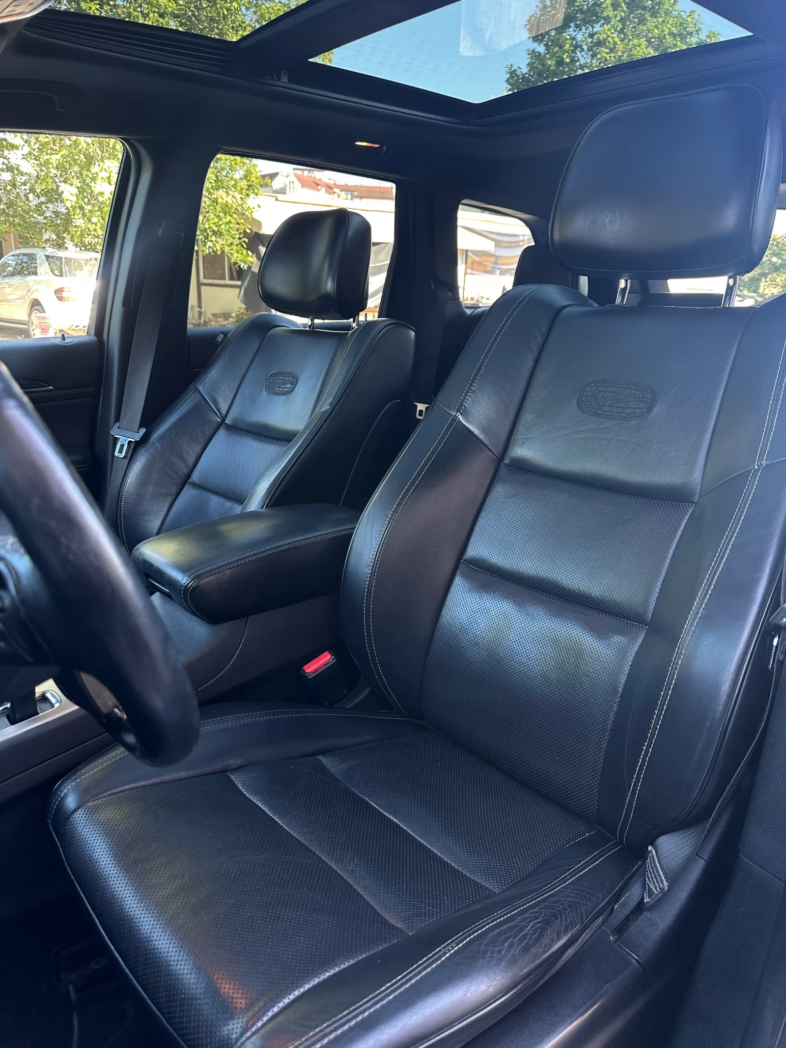 Jeep Grand cherokee Grand Cherokee 3.6* V6* Overland* вс екстри, снимка 7 - Автомобили и джипове - 54961487