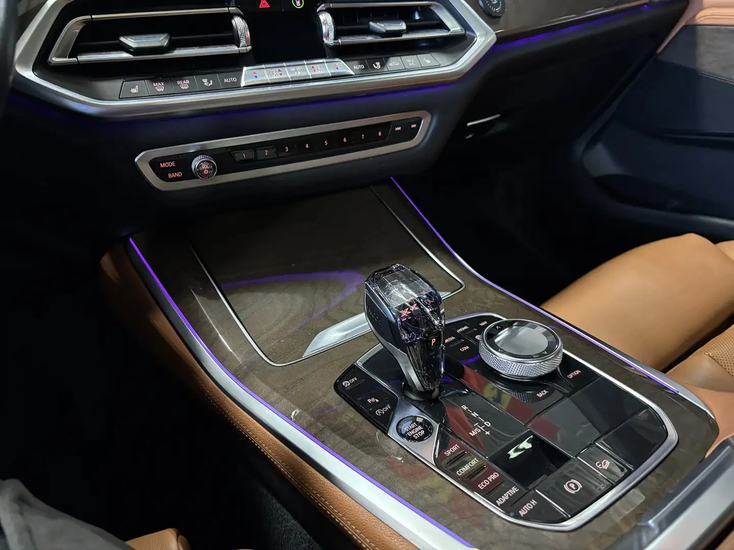 BMW X5 40i ЦЕНА ДО БЪЛГАРИЯ РЕГИСТРАЦИЯ & АВТОКРЕДИТ, снимка 13 - Автомобили и джипове - 55348316