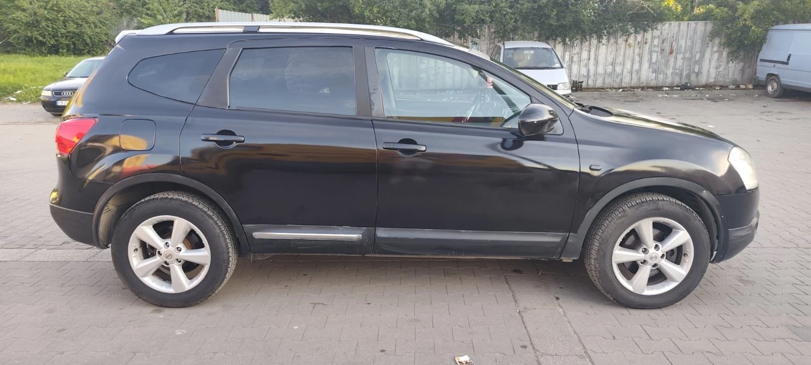 Nissan Qashqai 1.5 dci, снимка 11 - Автомобили и джипове - 55774881
