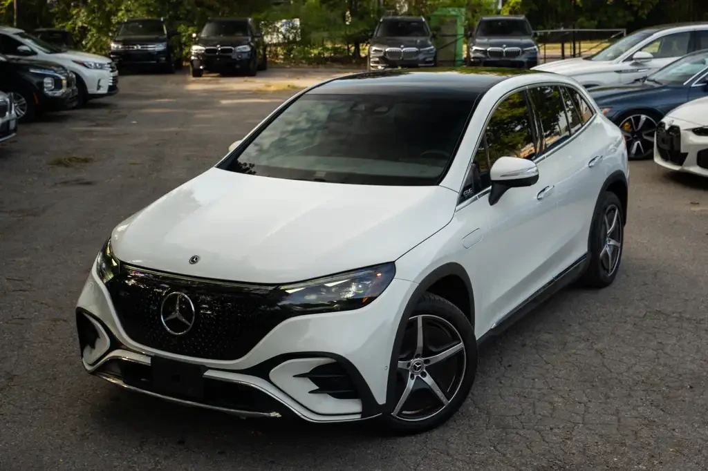 Mercedes-Benz EQE EQE350| NoAccident| AMGExclusive| 360| LDA, снимка 2 - Автомобили и джипове - 56061565