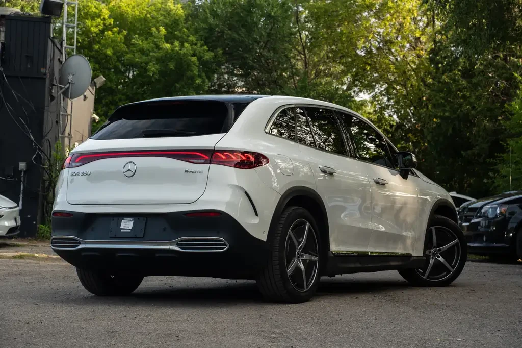 Mercedes-Benz EQE EQE350| NoAccident| AMGExclusive| 360| LDA, снимка 5 - Автомобили и джипове - 56061565
