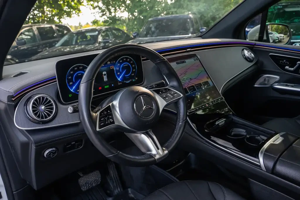 Mercedes-Benz EQE EQE350| NoAccident| AMGExclusive| 360| LDA, снимка 6 - Автомобили и джипове - 56061565