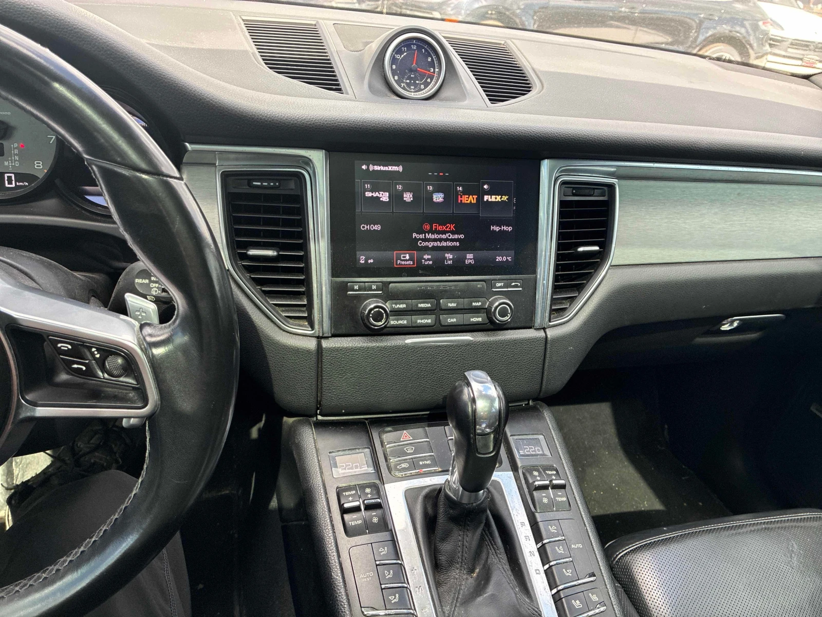 Porsche Macan  S / CARFAX / ОБДУХВАНЕ / АВТОКРЕДИТ , снимка 9 - Автомобили и джипове - 56099589