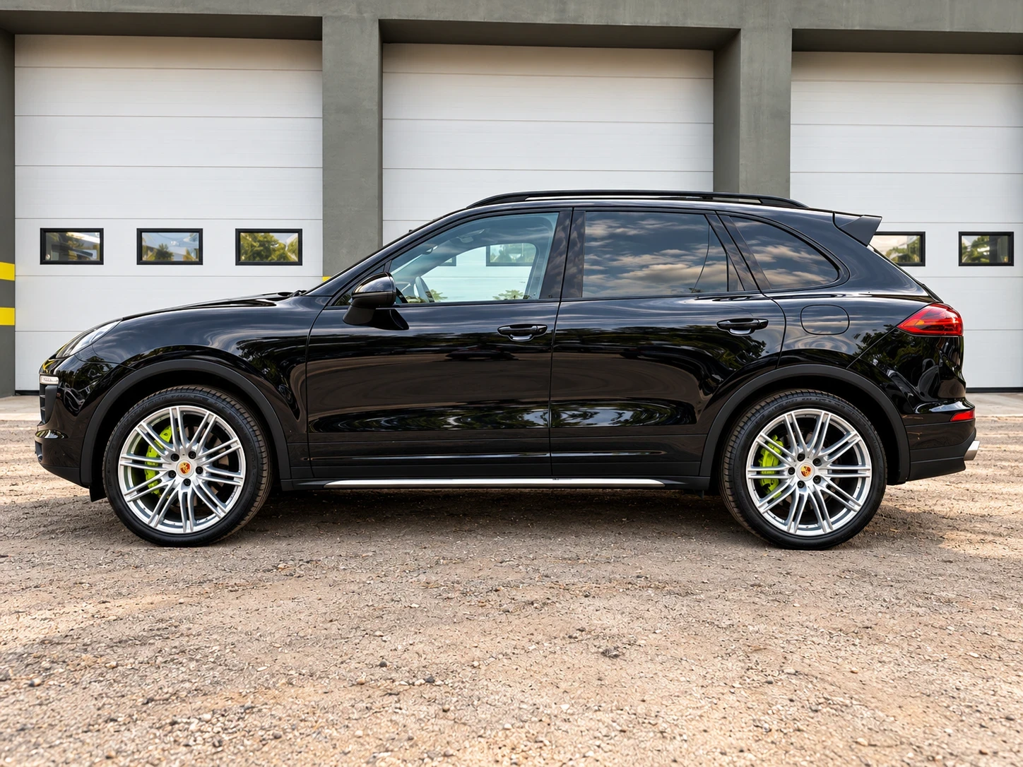 Porsche Cayenne S E-Hybrid, снимка 4 - Автомобили и джипове - 56275369