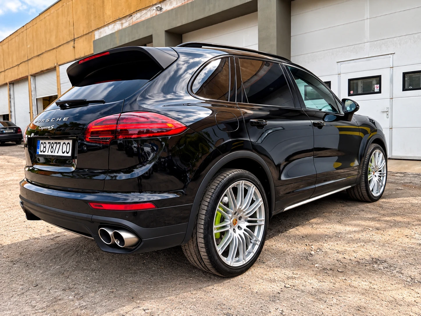 Porsche Cayenne S E-Hybrid, снимка 9 - Автомобили и джипове - 56275369