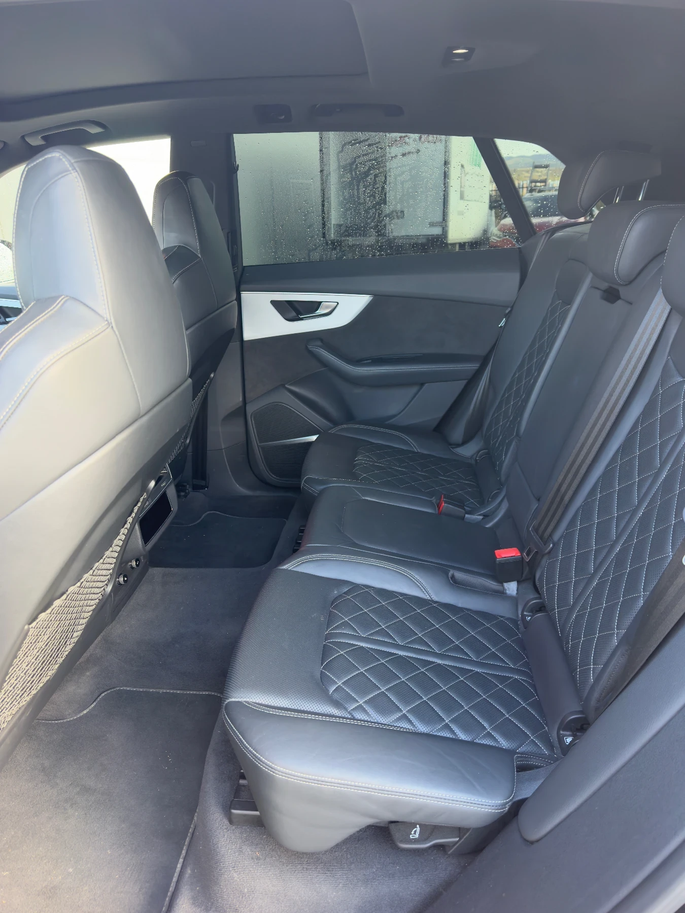 Audi Q8, снимка 6 - Автомобили и джипове - 56742614