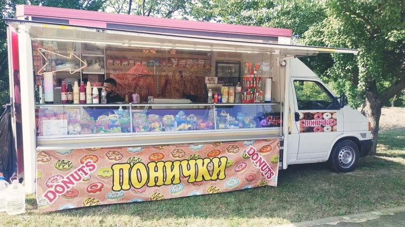 VW T4 Каравана за бързо хранене , снимка 3 - Бусове и автобуси - 53505710