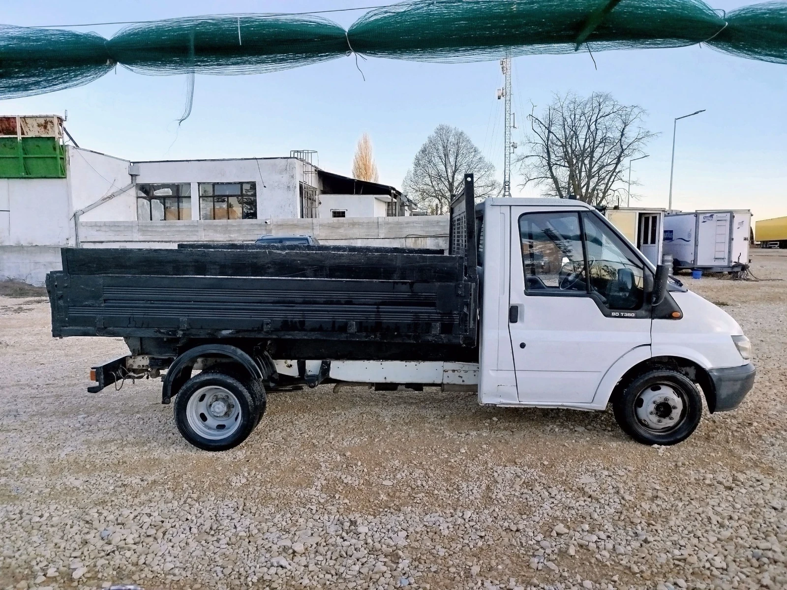 Ford Transit 2.4 - изображение 5
