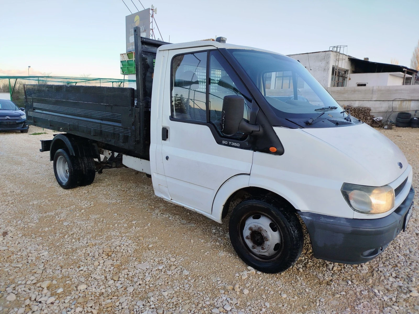 Ford Transit 2.4 - изображение 3