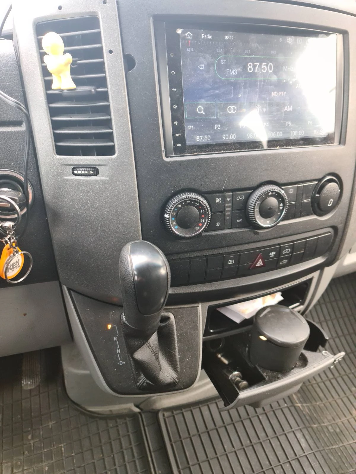 Mercedes-Benz 316 NGT, снимка 11 - Бусове и автобуси - 53898206