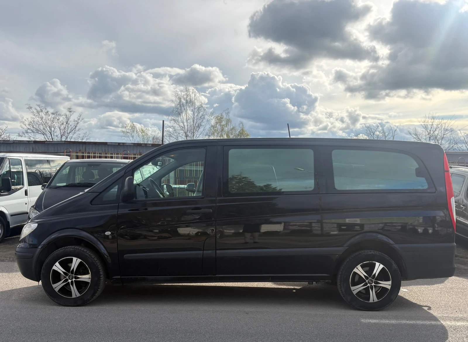 Mercedes-Benz Vito 9-Местен/ КЛИМА! РЕАЛНИ КМ!!!, снимка 5 - Бусове и автобуси - 54083068