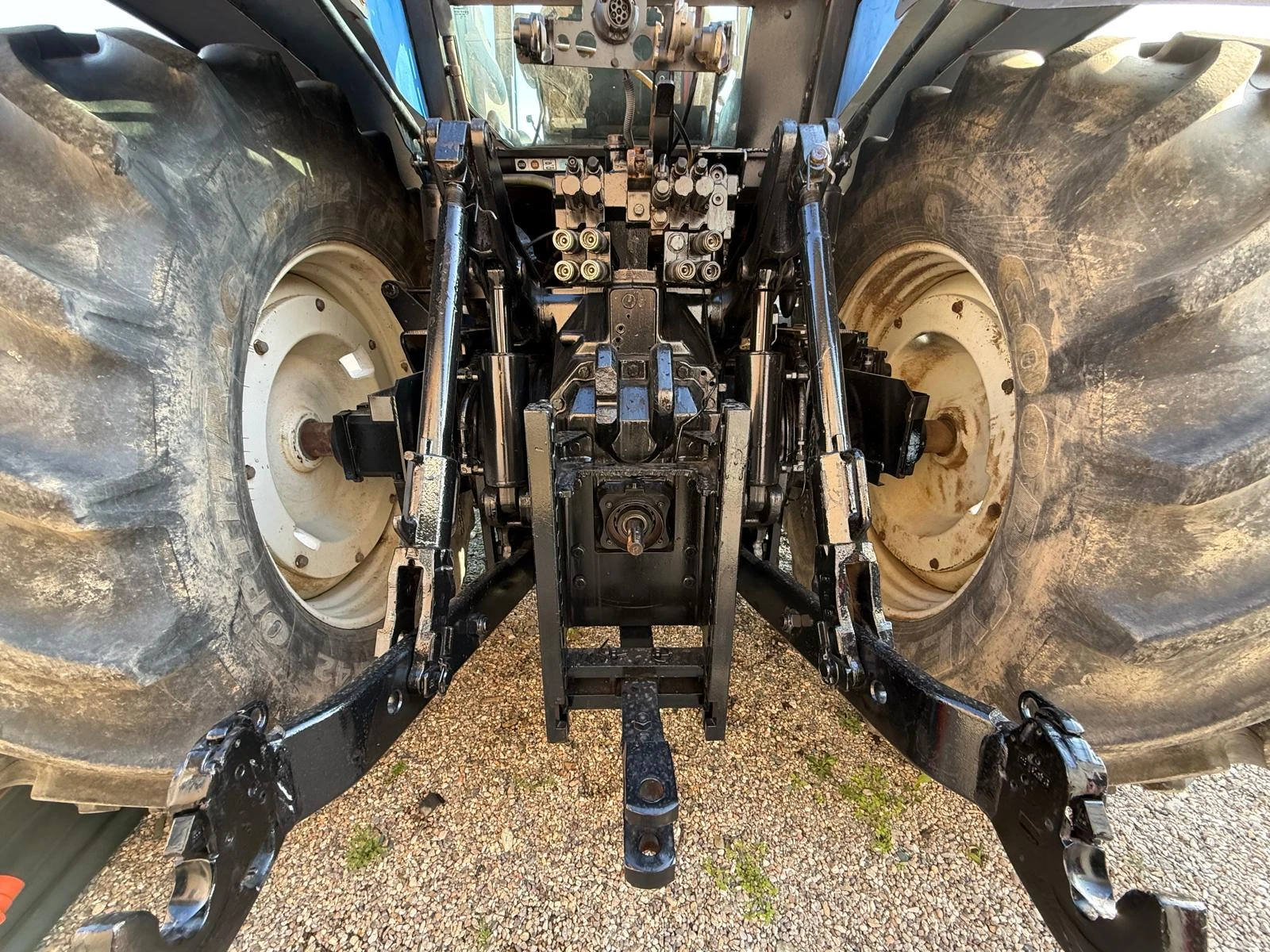 Трактор New Holland ТМ 190, снимка 8 - Селскостопанска техника - 53724066