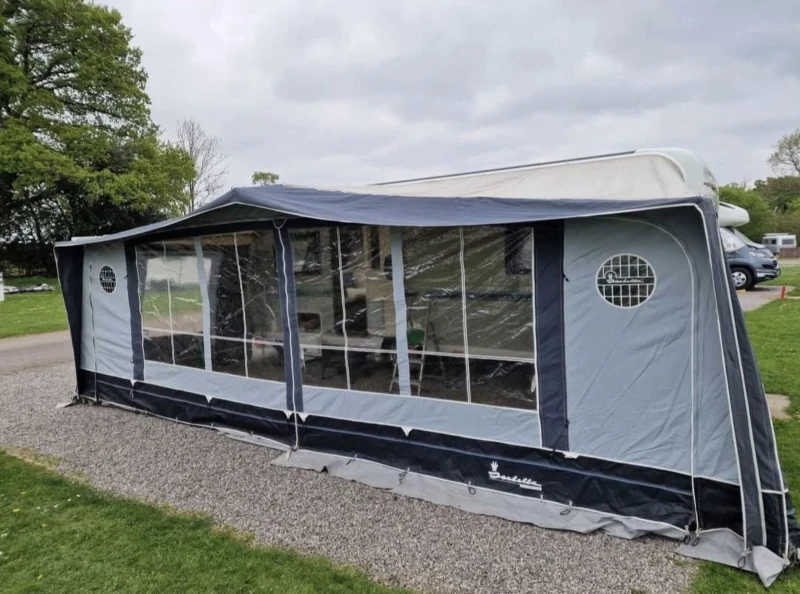 Каравана Tabbert Princess 640, снимка 3 - Каравани и кемпери - 50751984