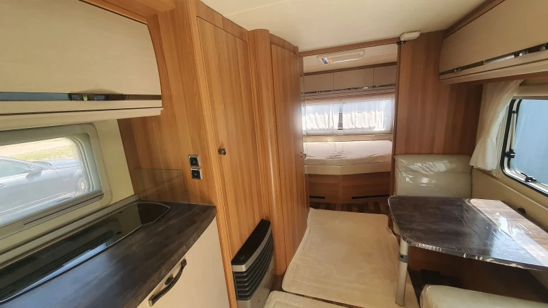 Каравана Tabbert Princess 640, снимка 4 - Каравани и кемпери - 50751984