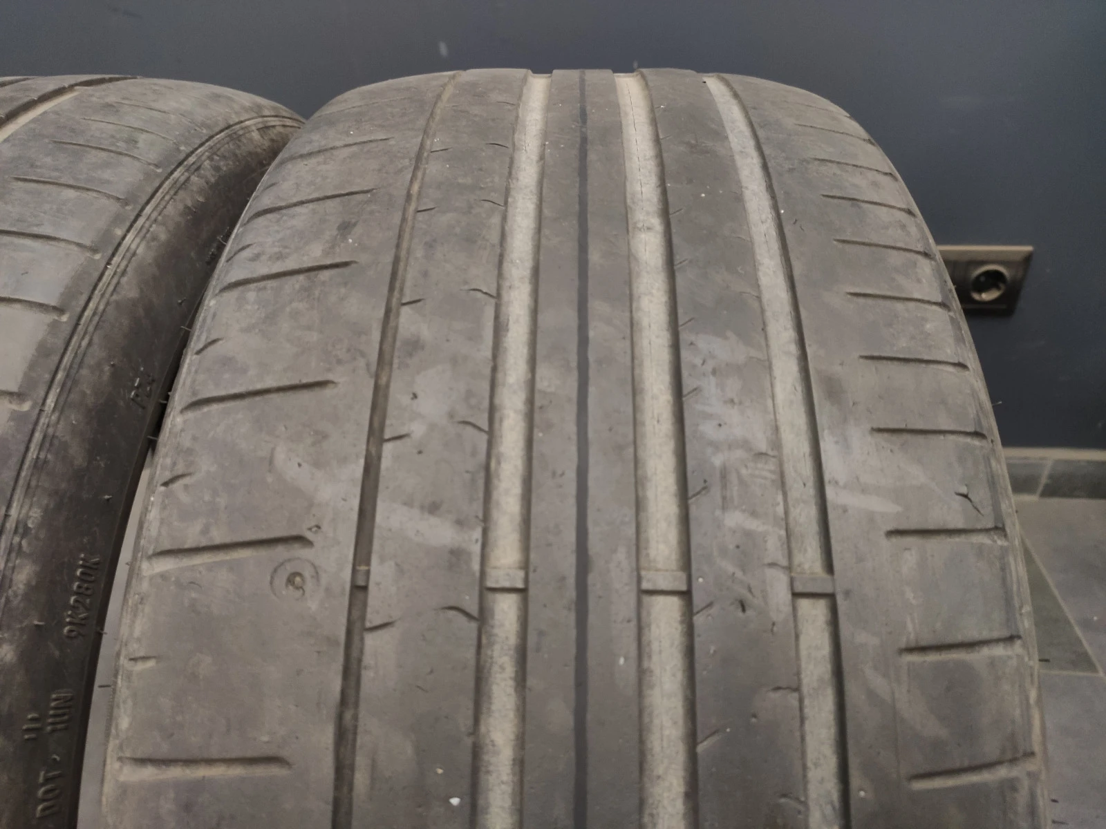  235/35R20 | Mobile.bg   1