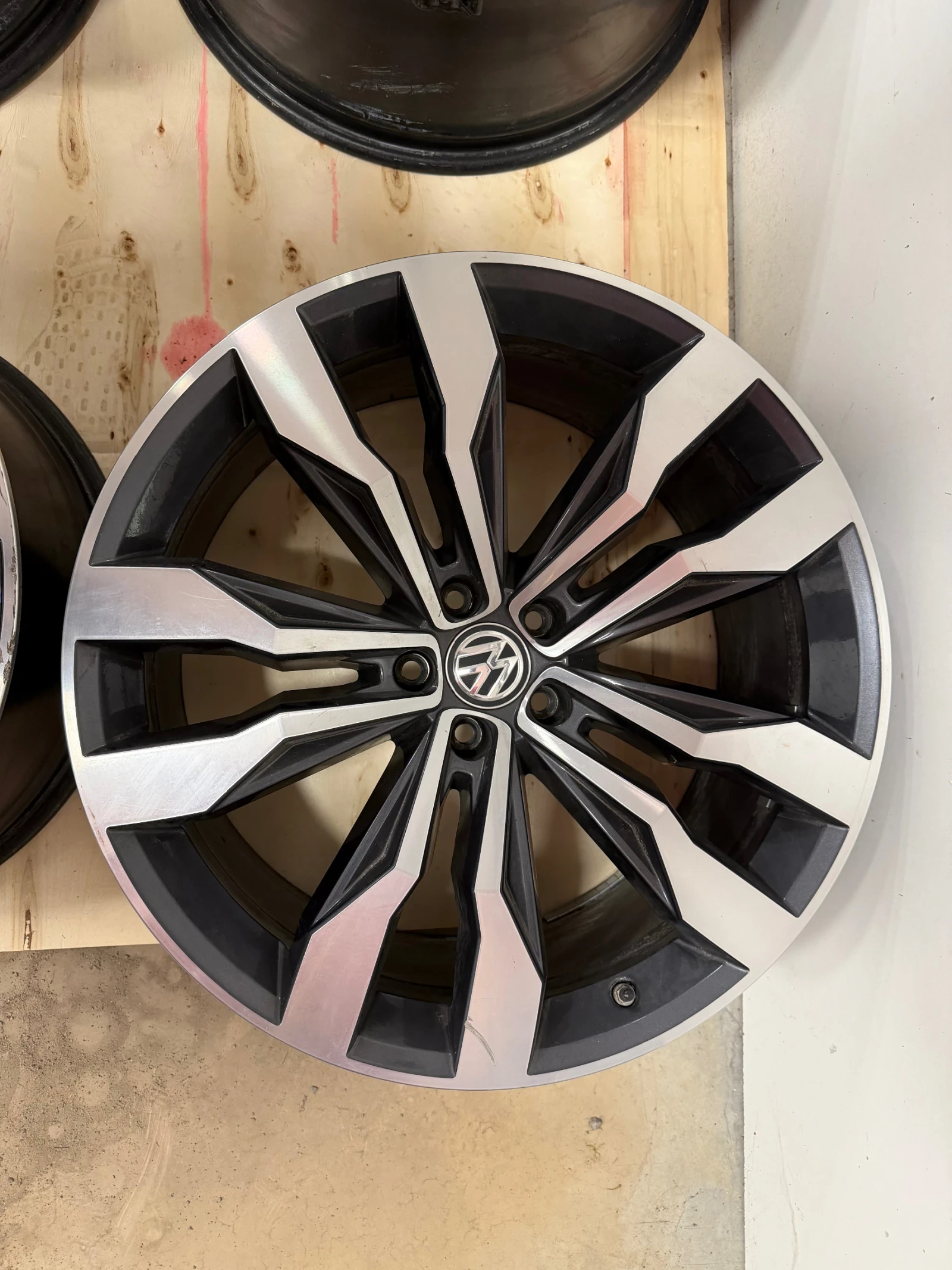 Джанти за VW Touareg, снимка 17 - Гуми и джанти - 52001919