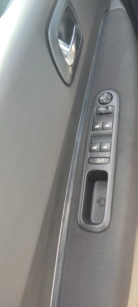 Peugeot 5008 1.6ehdi, снимка 9