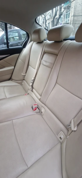 Infiniti Q50 Premium Tech, снимка 3