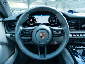 Porsche 911 Carrera 4 GTS, снимка 8