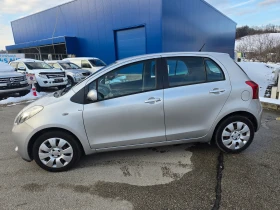 Toyota Yaris 1.3VVTi-АВТОМАТИК - 7900 лв. - 83248340 | Car24.bg