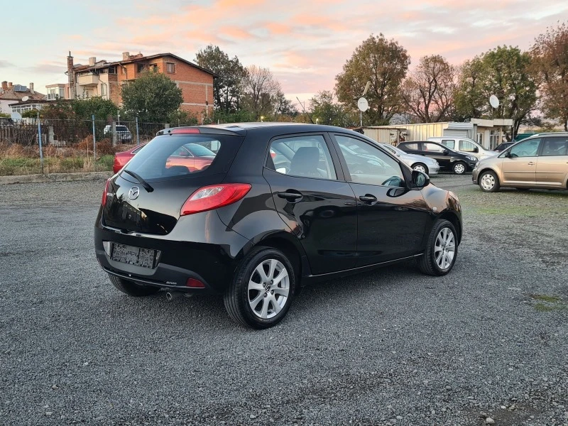 Mazda 2 1.3, снимка 14 - Автомобили и джипове - 42991360