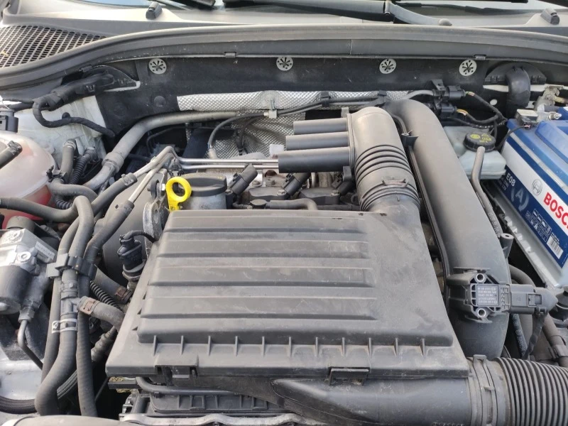 Skoda Octavia 1.4 бензин/метан 110 к.с., снимка 17 - Автомобили и джипове - 52622312