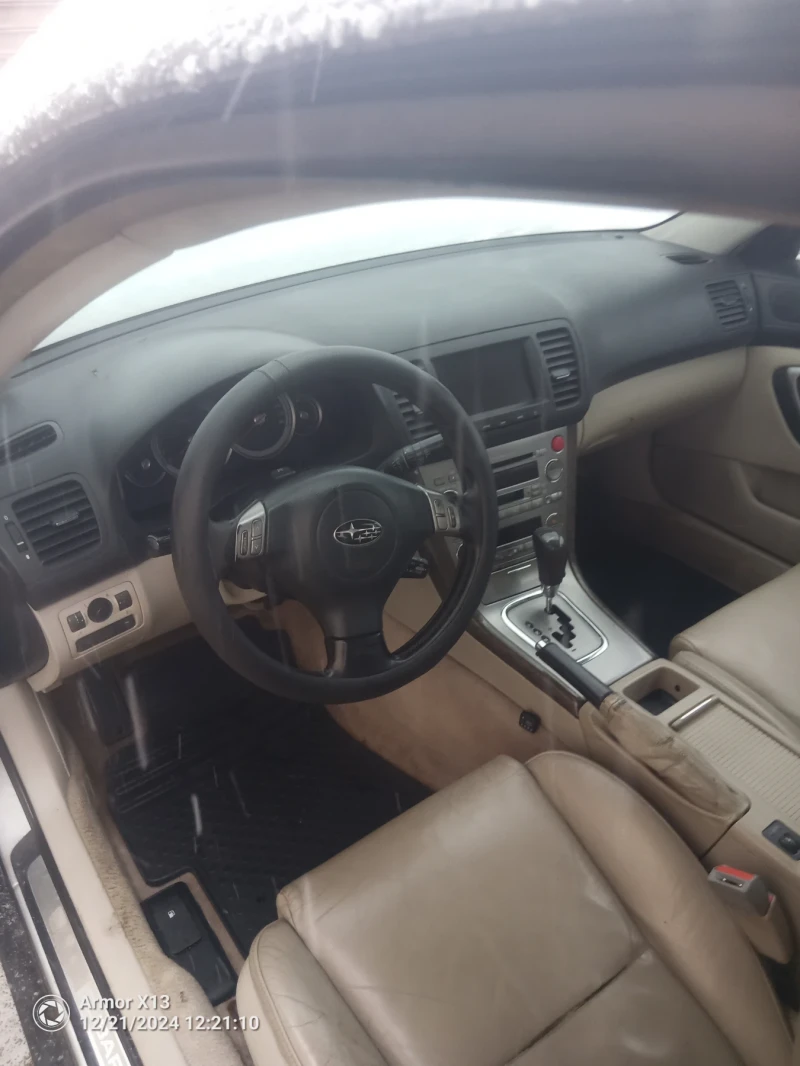 Subaru Outback H6 с газ, снимка 8 - Автомобили и джипове - 48423965