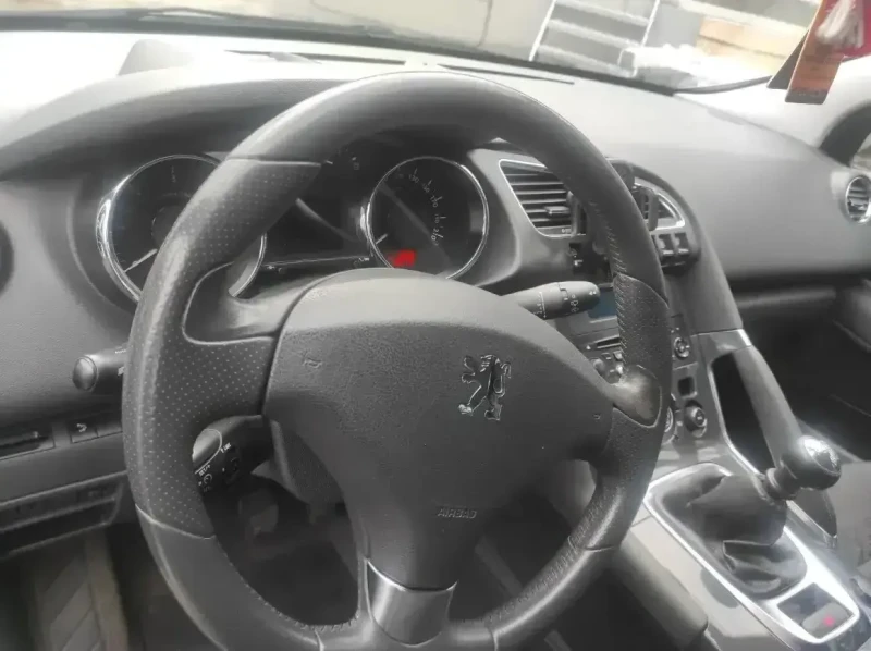 Peugeot 3008 2012, снимка 10 - Автомобили и джипове - 49307878