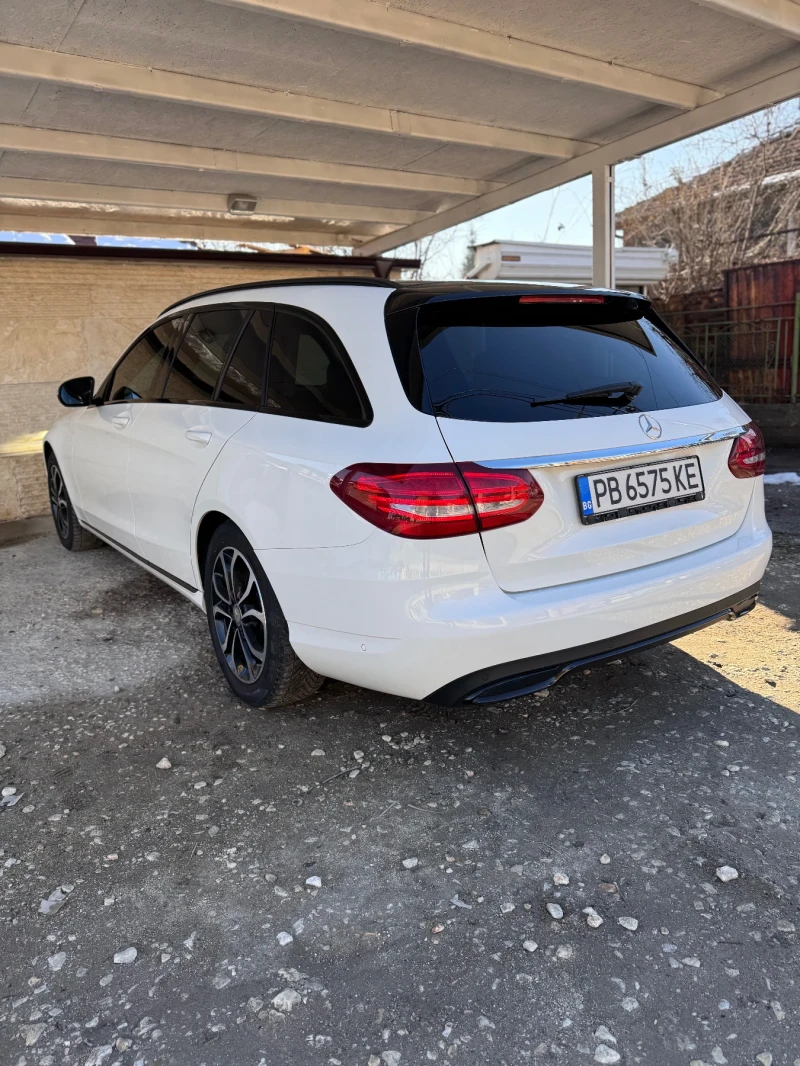 Mercedes-Benz C 220 * 4MATIC* FULL LED* AIRMATIC* , снимка 4 - Автомобили и джипове - 48728934