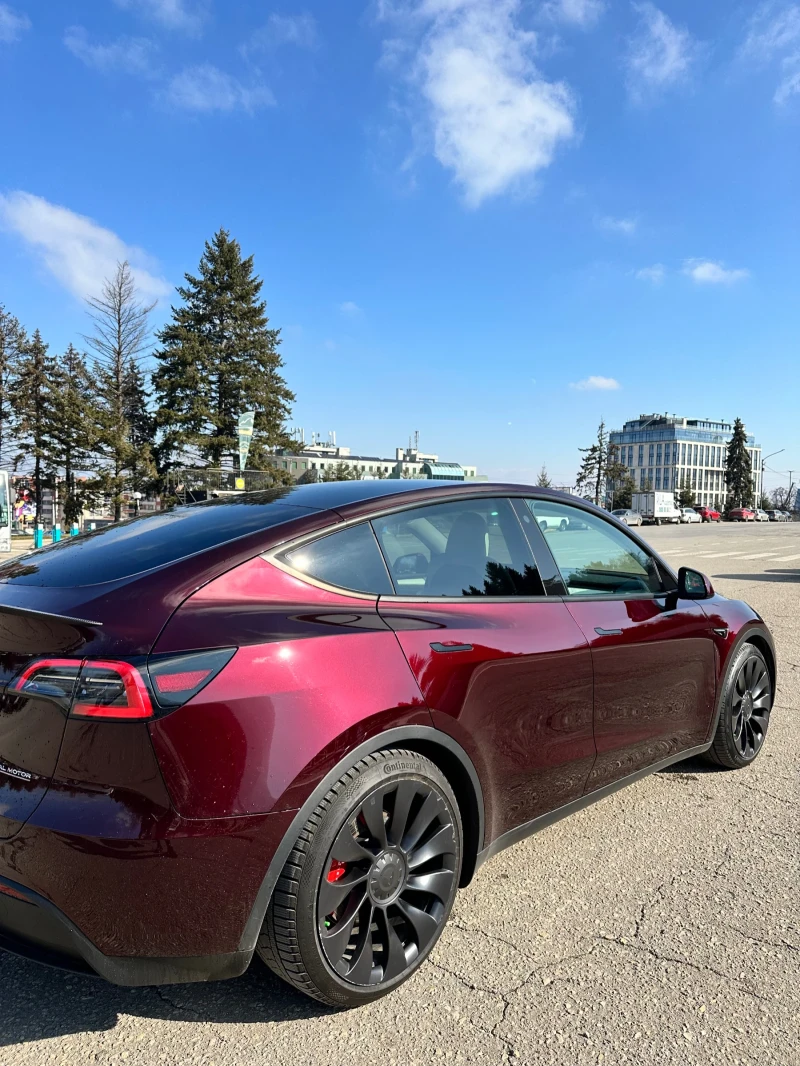 Tesla Model Y Performance , снимка 5 - Автомобили и джипове - 48966155