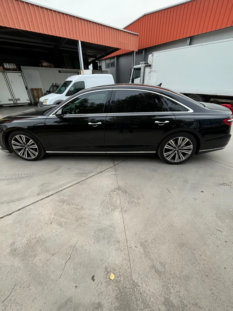 Audi A8, снимка 3 - Автомобили и джипове - 52218196