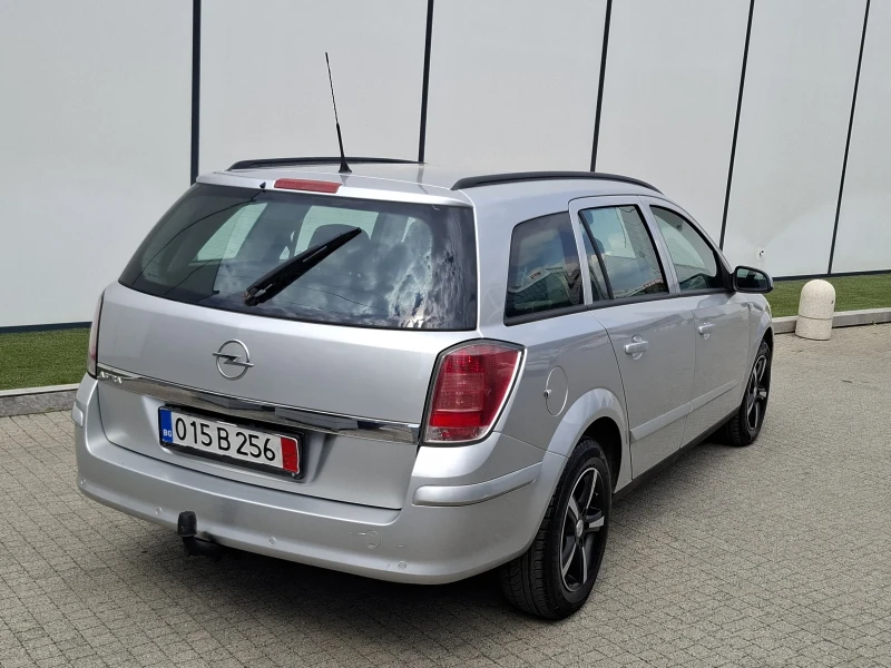 Opel Astra 1.4i* (75кс)* * * НОВ ВНОС* * * , снимка 12 - Автомобили и джипове - 50717300