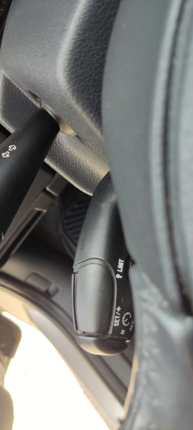 Peugeot 5008 1.6ehdi, снимка 12 - Автомобили и джипове - 51948152