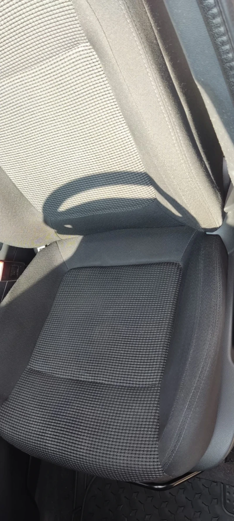 Peugeot 5008 1.6ehdi, снимка 10 - Автомобили и джипове - 51948152