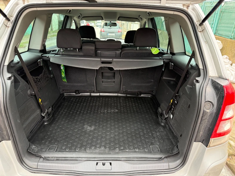 Opel Zafira, снимка 3 - Автомобили и джипове - 52176326