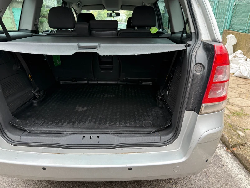 Opel Zafira, снимка 5 - Автомобили и джипове - 52176326