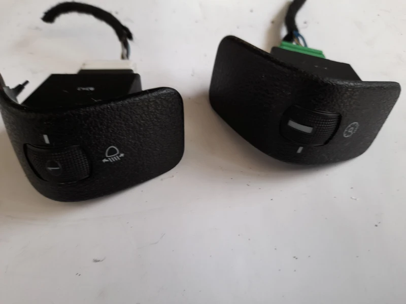 Lancia Lybra ЧАСТИТЕ ОТ СНИМКИТЕ* 2.4Jtd НИСКИ ЦЕНИ, снимка 4 - Автомобили и джипове - 52617364