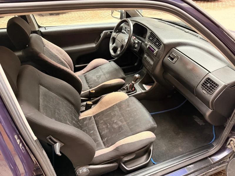 VW Golf GTI 16V, снимка 11 - Автомобили и джипове - 53478425
