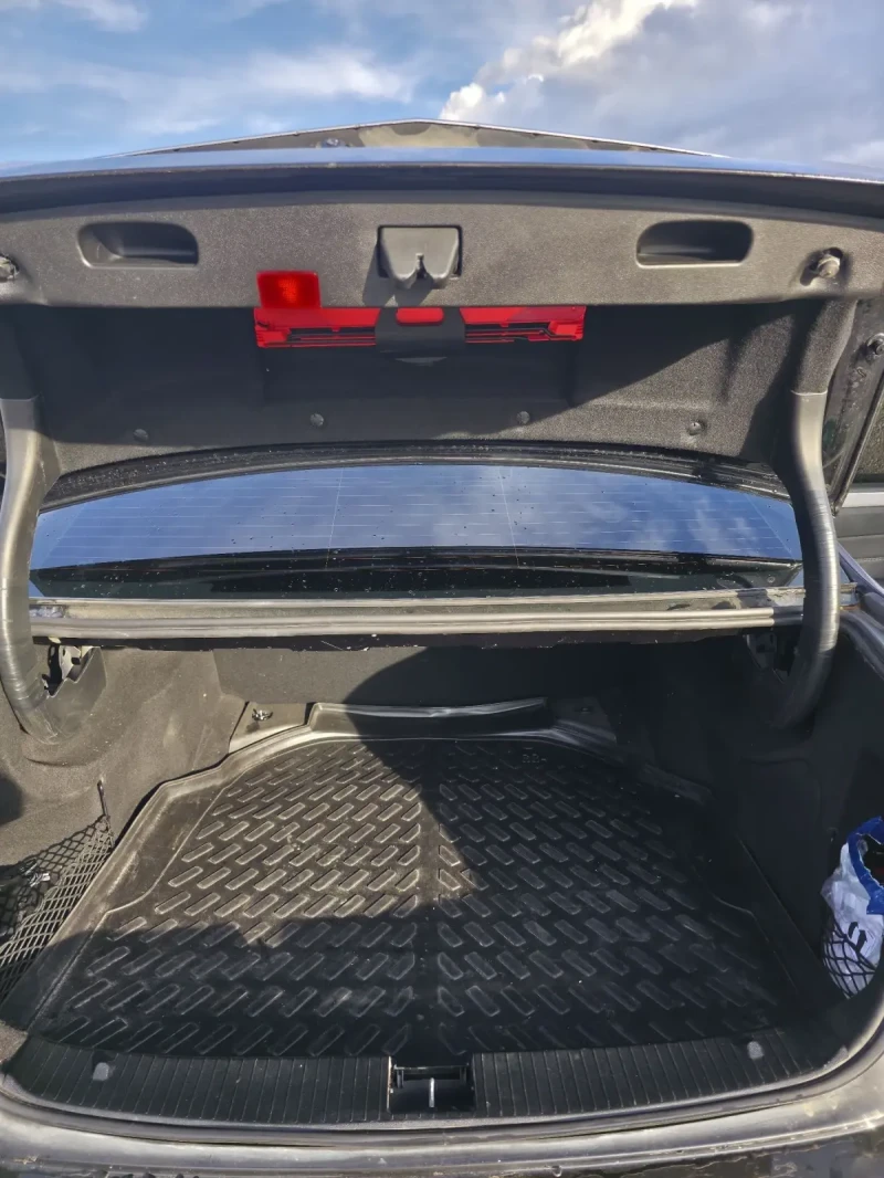 Mercedes-Benz E 200 E 200 CDI, снимка 16 - Автомобили и джипове - 53501833